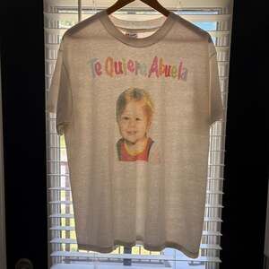 Vintage Random Baby Photo Portrait Art T-Shirt Men's Size L Thin White 1990s